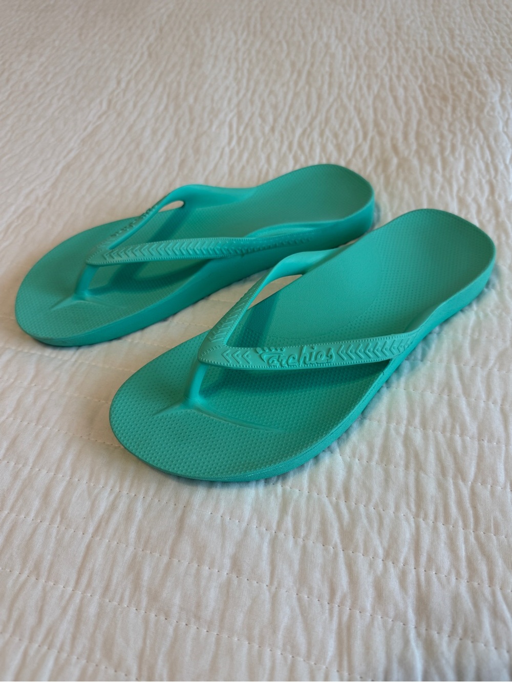 Archies Mint Green Arch Support Flip Flops • Comfort Sandals • Size 9